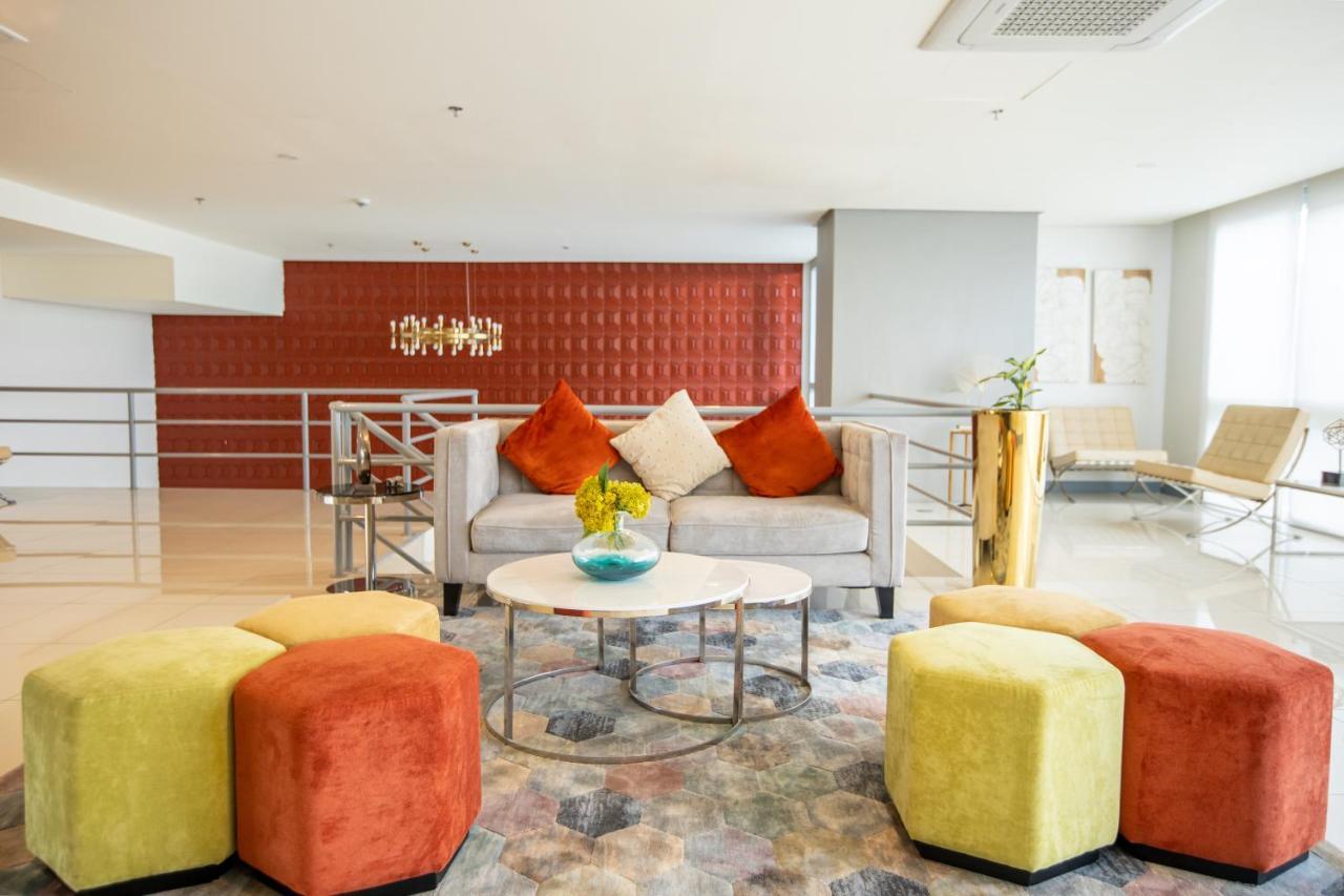 Modern 1Br In Uptown Bgc Taguig Exterior foto