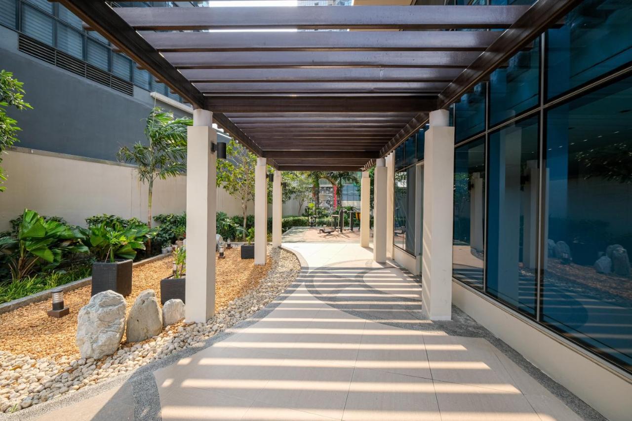 Modern 1Br In Uptown Bgc Taguig Exterior foto